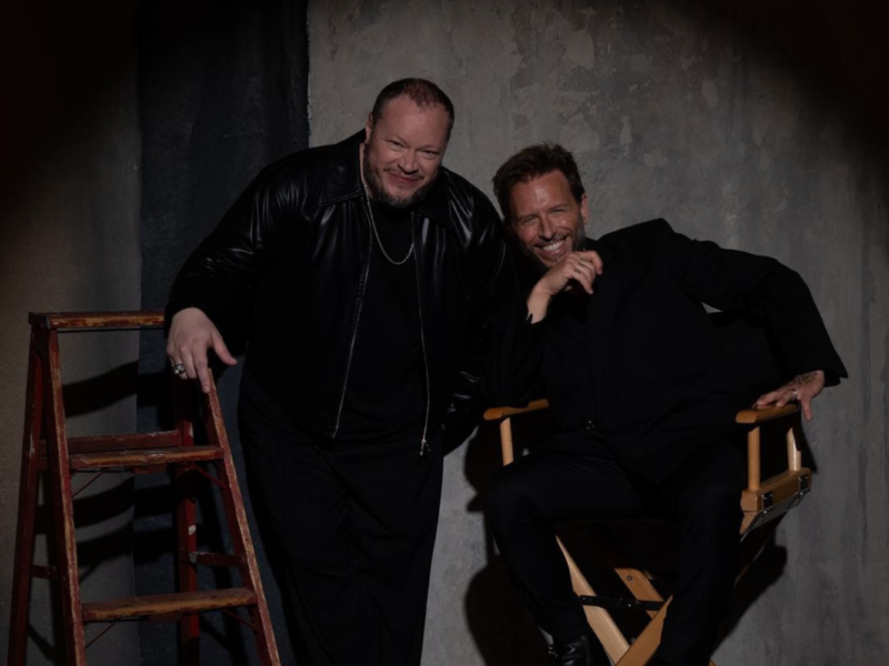 Sin Bandera Escenas Tour